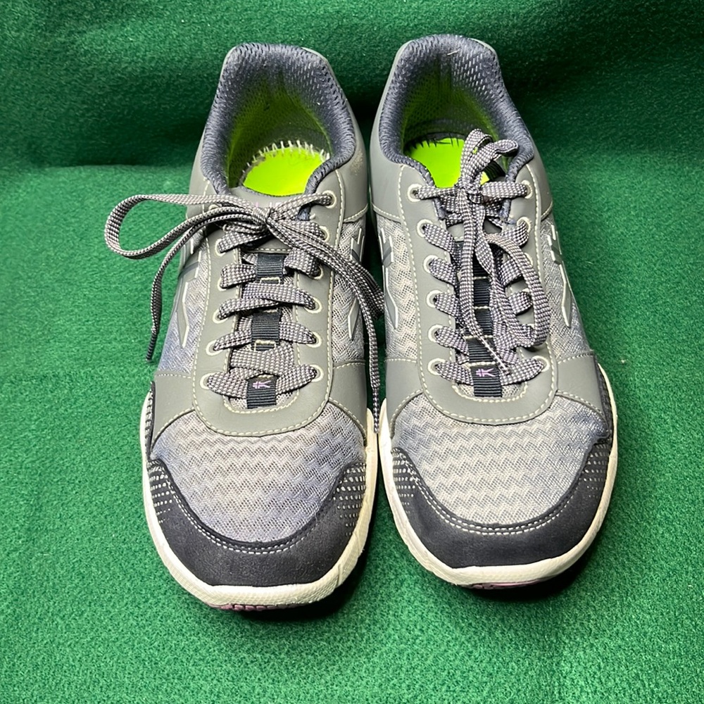 KURU sneakers